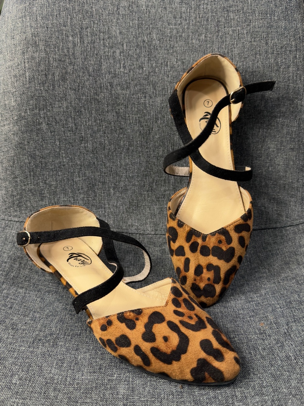 Trary Leopard Print Pointed Flats with Black Ankle Straps Size 7